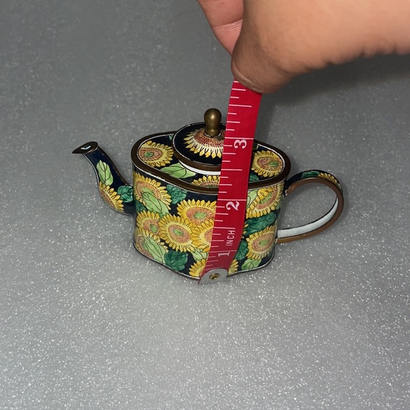 Kelvin Chen Miniature Sunflower Print Taepot - Picture 6 of 7